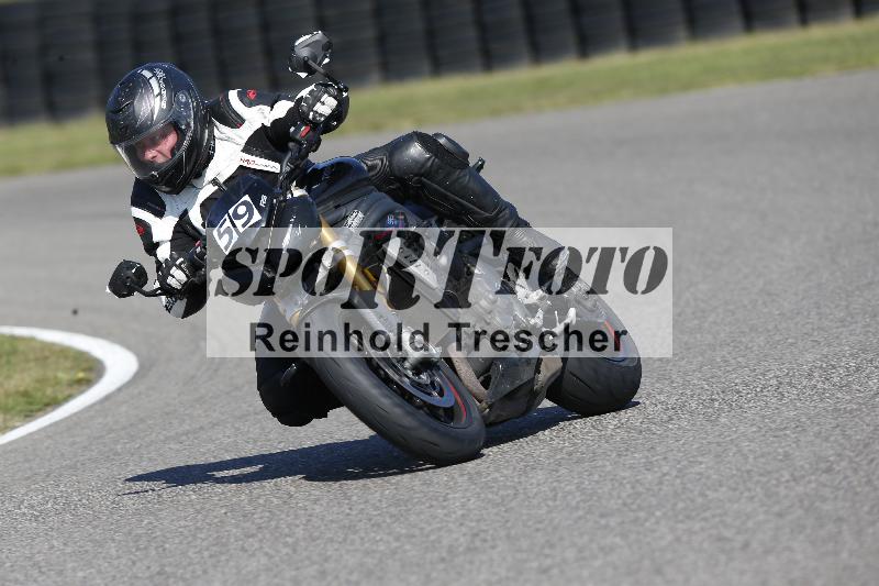 /Archiv-2025/49 26.08.2025 Cornu Master School ADR/blau-bleu/59